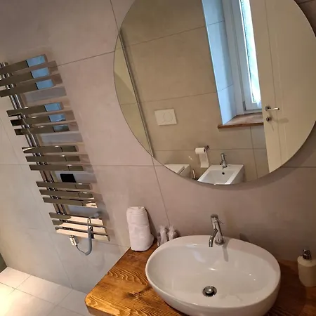 招待所 Palazzo Bottino 博尔塞纳